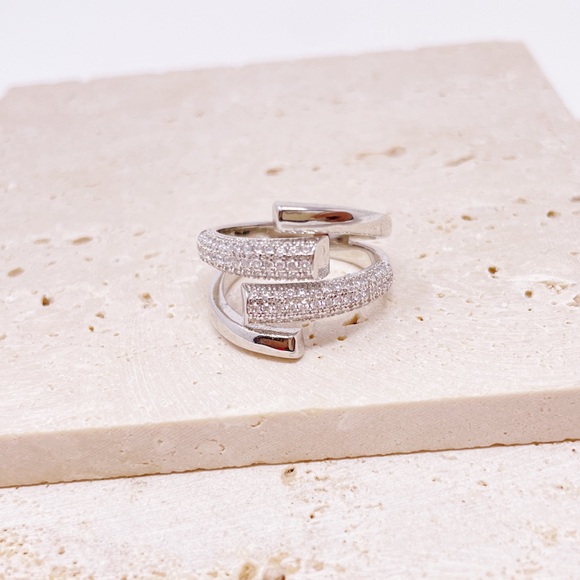 Jewelry - •Silver• New Luxury Rings